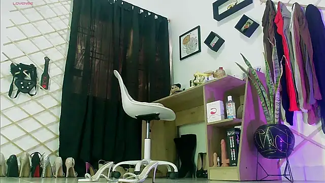 Czat XXX na żywo – myla_sarah