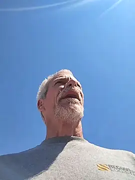 XXX chat uživo modela Biknight