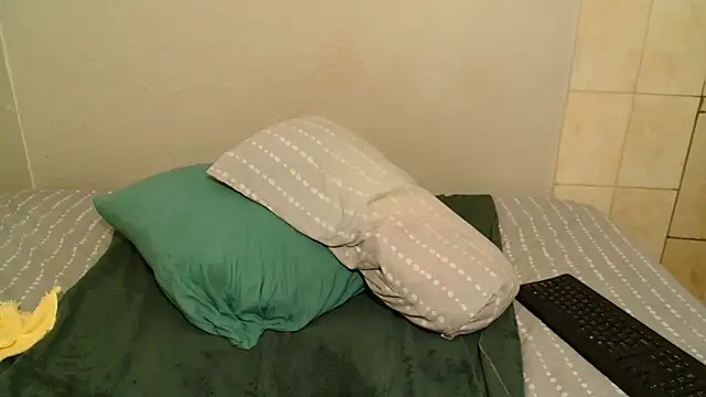 CocoBerryZA Show Webcam