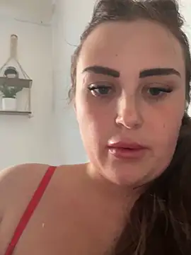 XXX chat uživo modela Shelly123Barrel