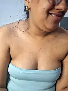 ZaidaWet Chat XXX in diretta