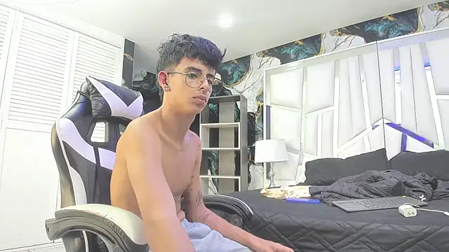 Ibratxandy Adlı Modelin Canlı XXX Sohbeti