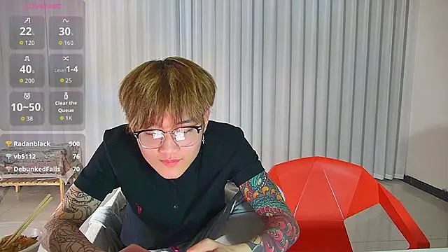 KK-cuteboy 在線直播表演