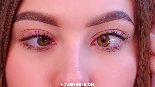 LorileeRuetz live XXX chat