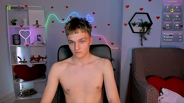 Show modela john_lik na web-kameri