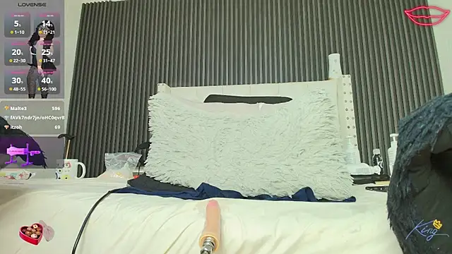 Chat XXX en directo de hazel_milf