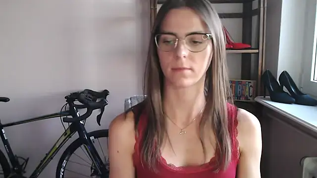 love_megi Chat XXX in diretta