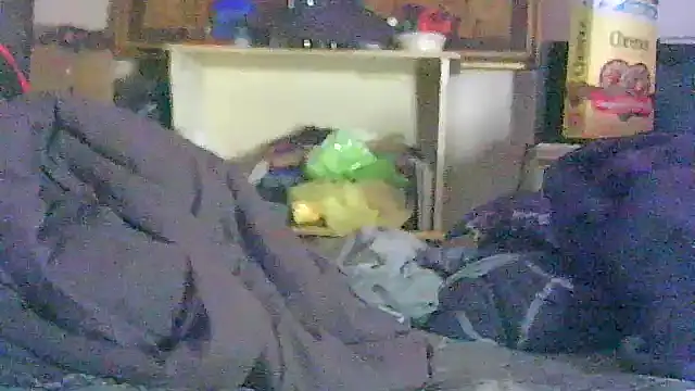 Chat XXX en directo de GUAPAN3S3_FIR3