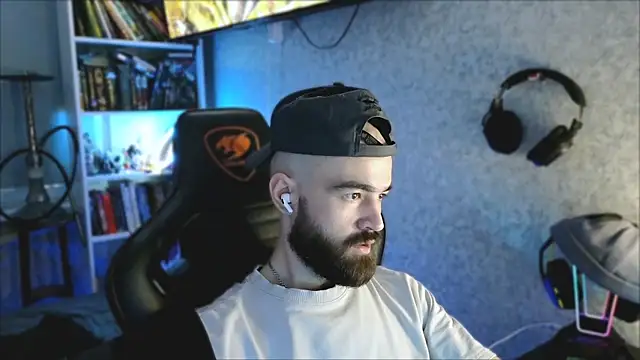 _Mostly_ Adlı Modelin Web Kamerası Şovu