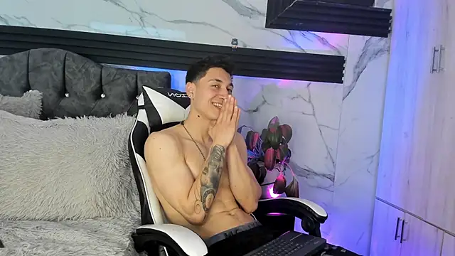 ThiagoFerrero_Hot webcam show