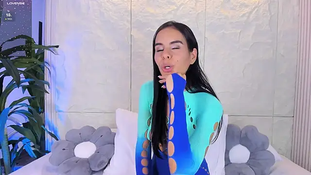 دردشة AnahinClar الجنسية المباشرة