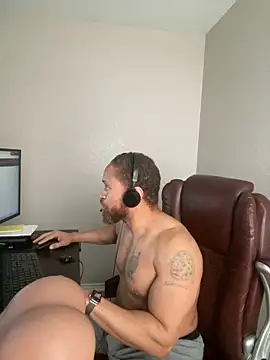 Fathero1time Chat XXX live