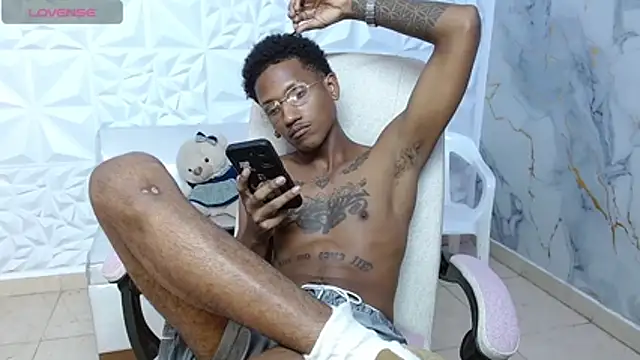 ManSant 在線直播表演