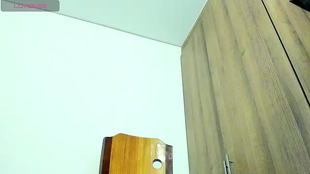 Czat XXX na żywo – Bessie32