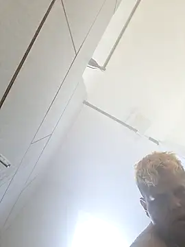 laraut69: вебкам-шоу