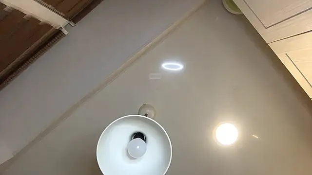 ElsieKuhlmann: онлайн-секс-чат