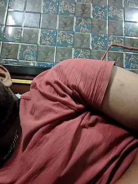 Chatroom XXX en direct de BeardKingo