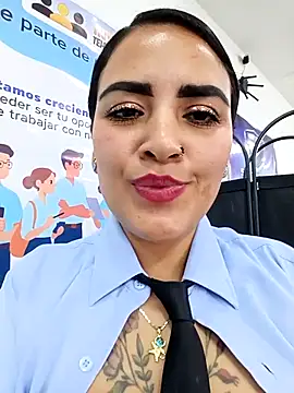 MAYE__13: онлайн-секс-чат