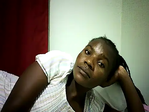 Pierra77 现场XXX聊天