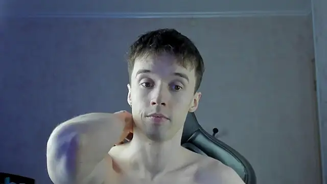 MasonWarholl Show in webcam