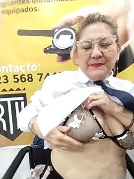 JULIETA_21-: απευθείας συνομιλία ΧΧΧ