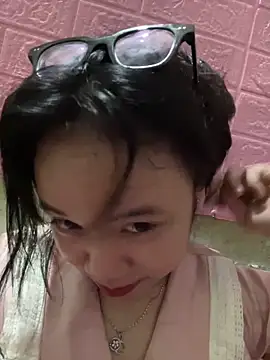 โชว์เว็บแคมของ Leeeeiu