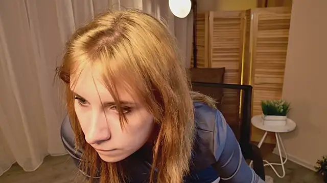 Živý XXX chat miraiakik