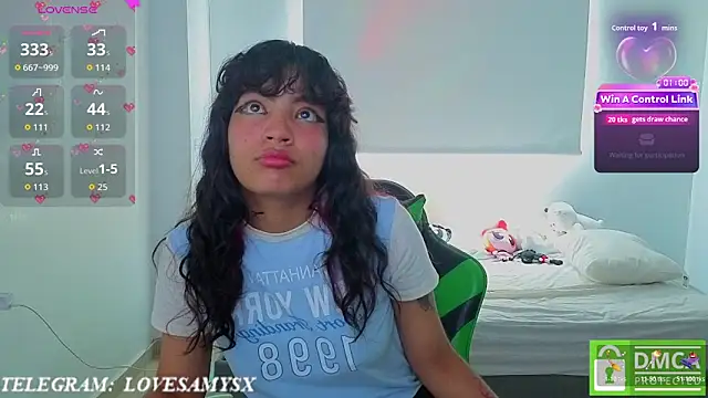 Lovelyamyy Adlı Modelin Canlı XXX Sohbeti