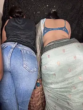 Miss__Malaika: απευθείας συνομιλία ΧΧΧ