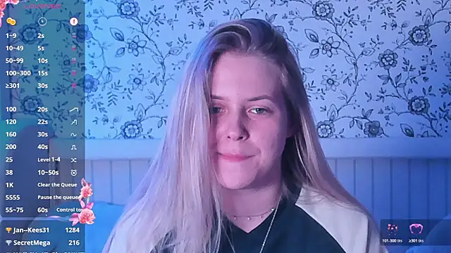 AngelAnty's Live XXX Chat