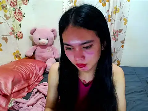 devine_goddess: απευθείας συνομι λία ΧΧΧ