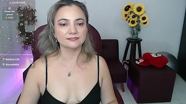 ana_milf's Live XXX Chat