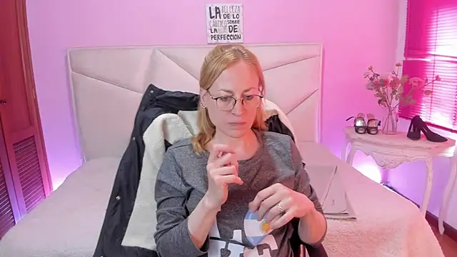 Онлайн чат XXX SammySanders