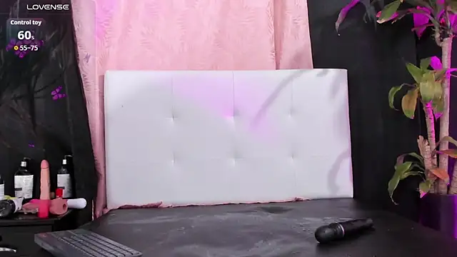 Daye_Sky's Live XXX Chat