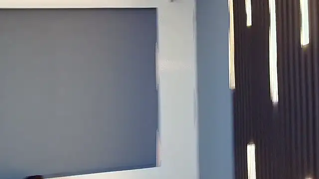 Онлайн чат XXX brunette_candyy_