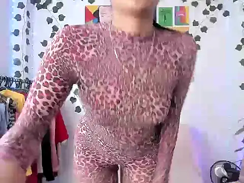 Вебкам-шоу ElectraaJoness