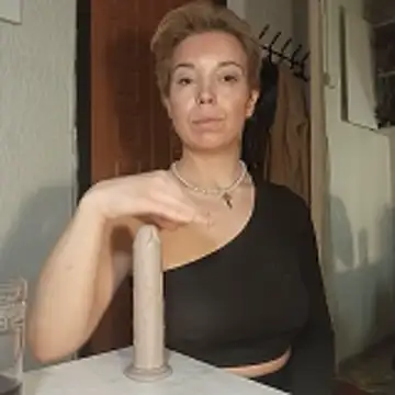 Chat XXX ao vivo de Conny_Shellie