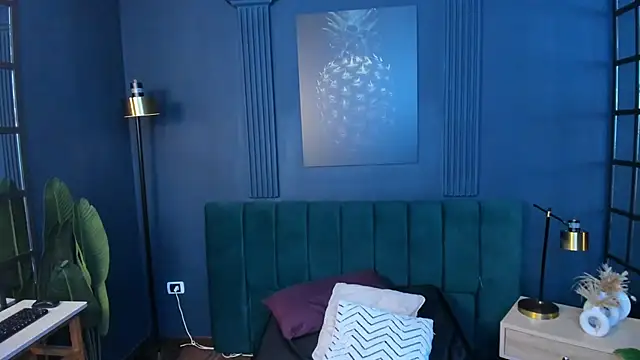 Chat XXX ao vivo de Alicecoule_