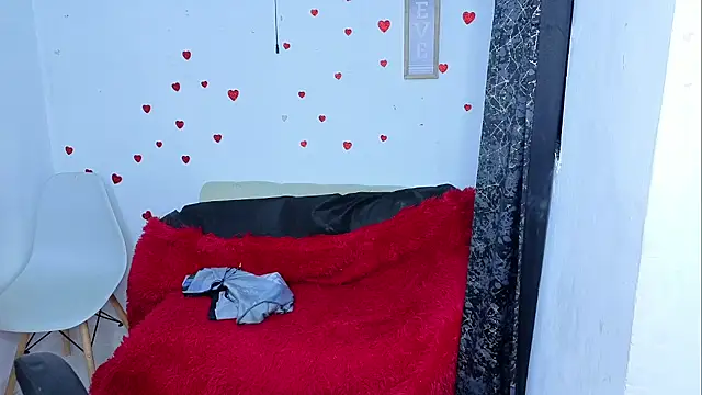 sven_fox723 Chat XXX in diretta