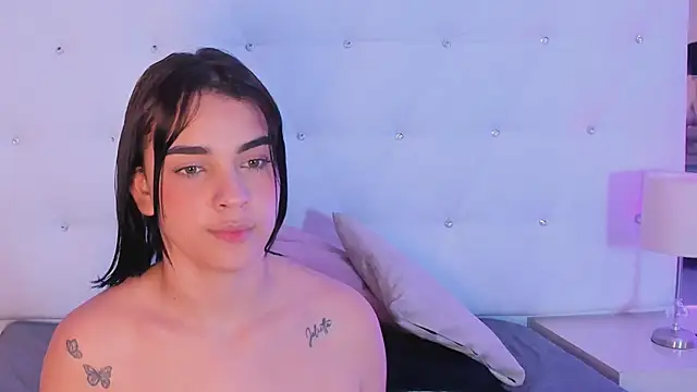 Emily_Flame's Live XXX Chat