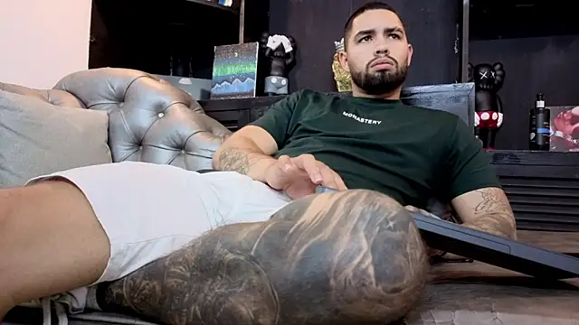 Czat XXX na żywo – matteosantos