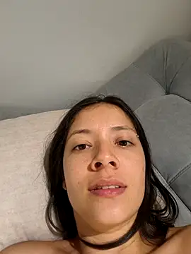 Sarasavage 라이브 XXX 채팅