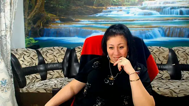 Chat XXX en directo de MoistMady