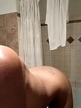 Jasmine_FullsShine webkamerás műsora