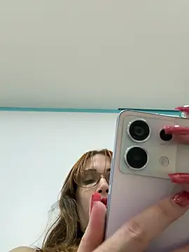 Show de Irresistible24 na webcam