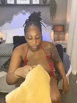 Chat +18 de The_OnlyMustangfeels ao vivo