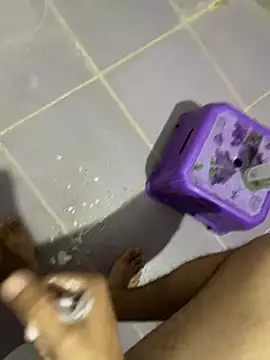 yassssst Adlı Modelin Web Kamerası Şovu