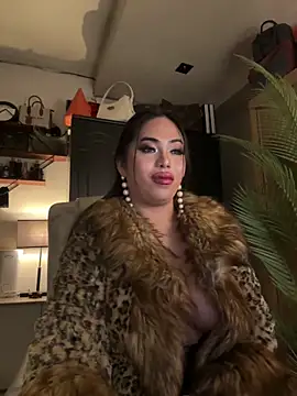 Show modela XGoodnessGracious na web-kameri