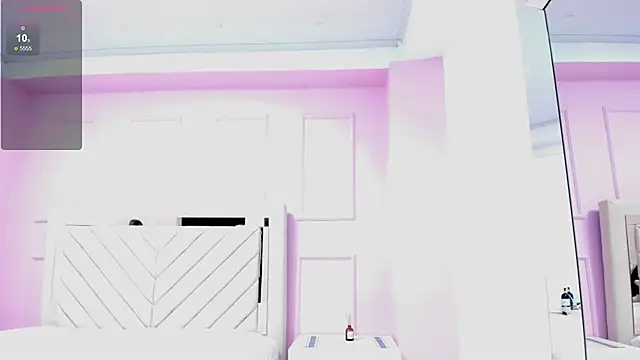 Chat +18 de IRINA_PALVIN ao vivo