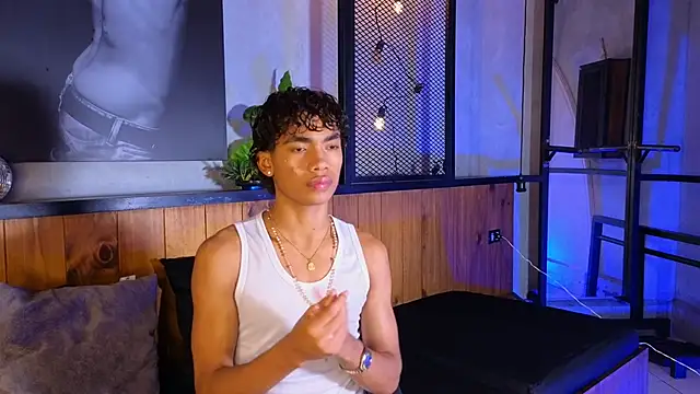 AlanCutee – webcam-show